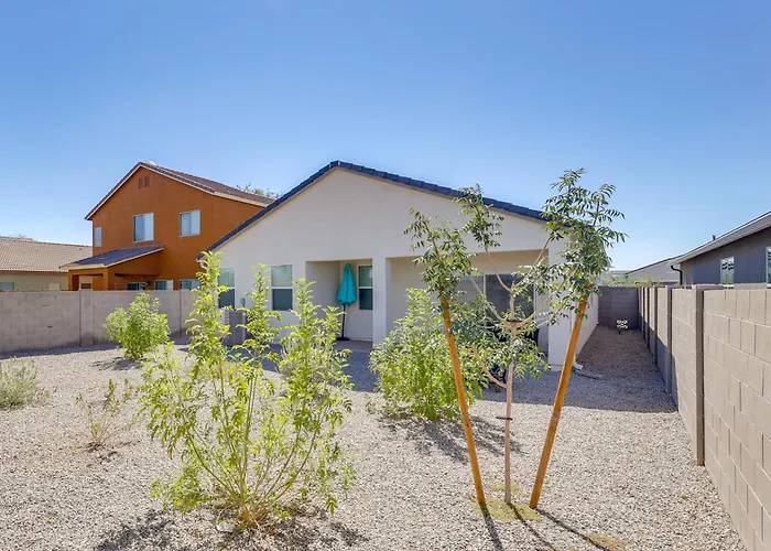 Holiday home Suburban Family 7 Mi To Poston Butte Preserve